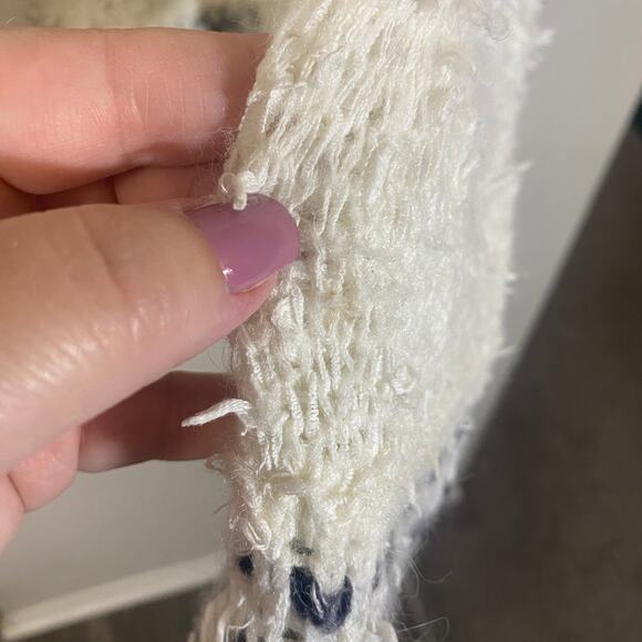 Anthropologie Pilcro Petra Ivory Grey Feathered Oversized Cozy Sweater Sz XS - Picture 6 of 15